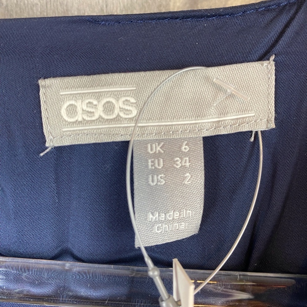 NWT ASOS Edition Satin Cape Sleeve Jumpsuit in Navy Blue Size 2. - Picture 12 of 15